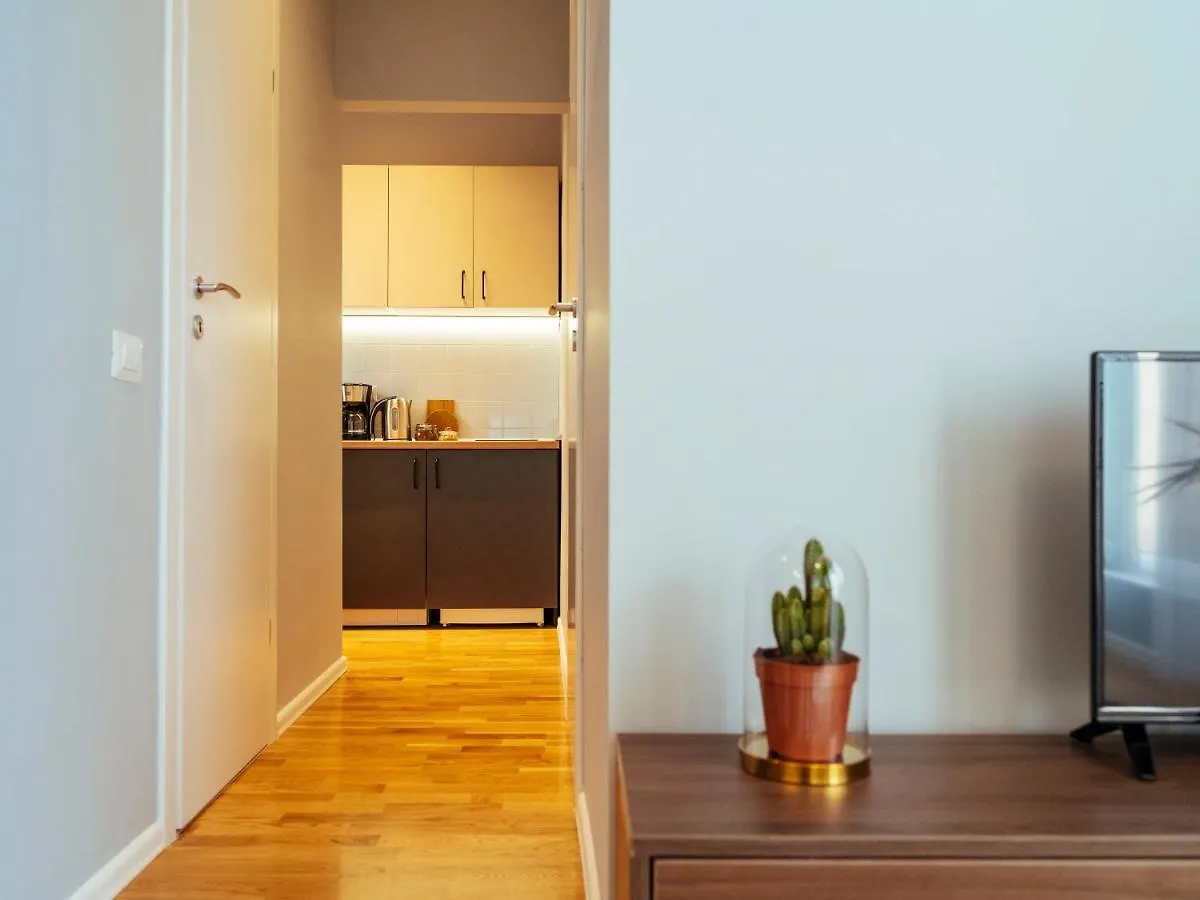Beautiful Apartment - Top Location - Amazing Balcony 布加勒斯特